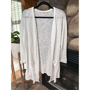 Ellesol white cardigan